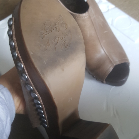 Suede Peep - Picture 8 of 9